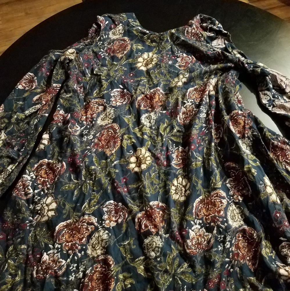 Cold shoulder floral dress